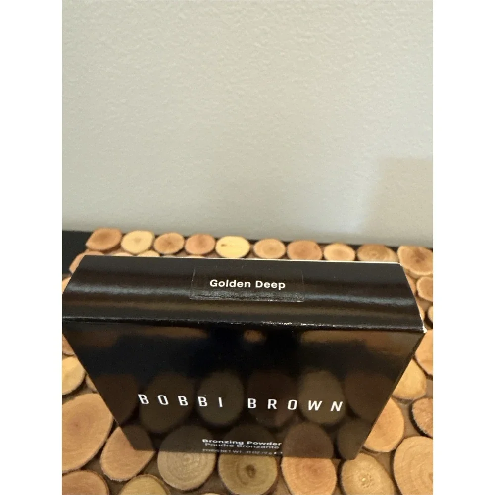 Bobbi Brown Bronzing Powder Golden Deep 0.31 oz / 9 g New In Box